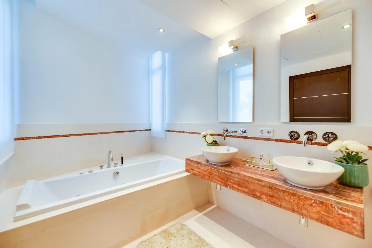 Villa All About Meisho Hills Marbella Spain